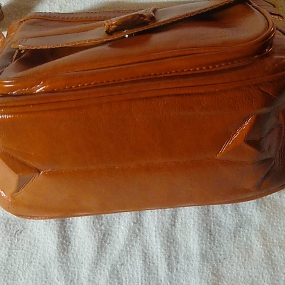 Handbag - Picture 6 of 10